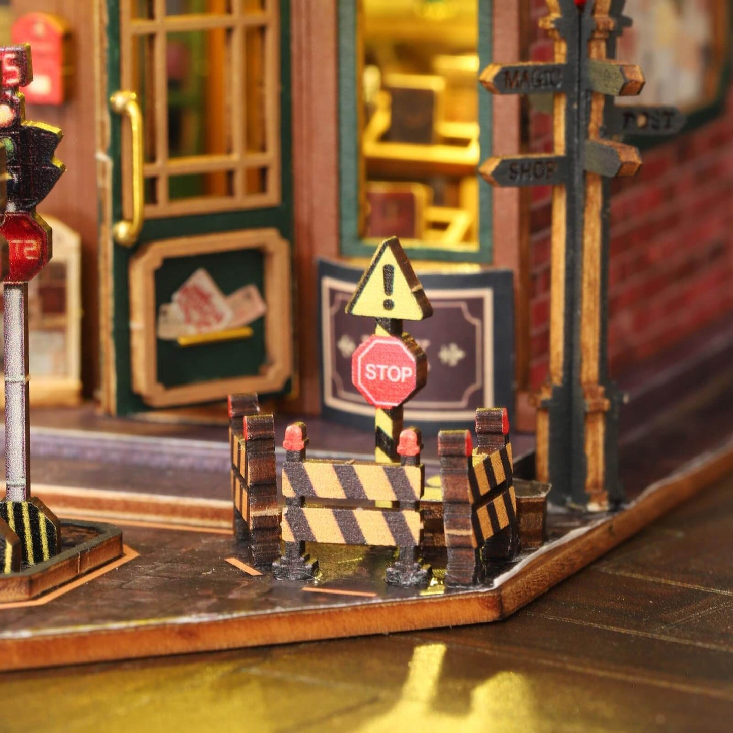 LED Bookshop Book Nook Kit
